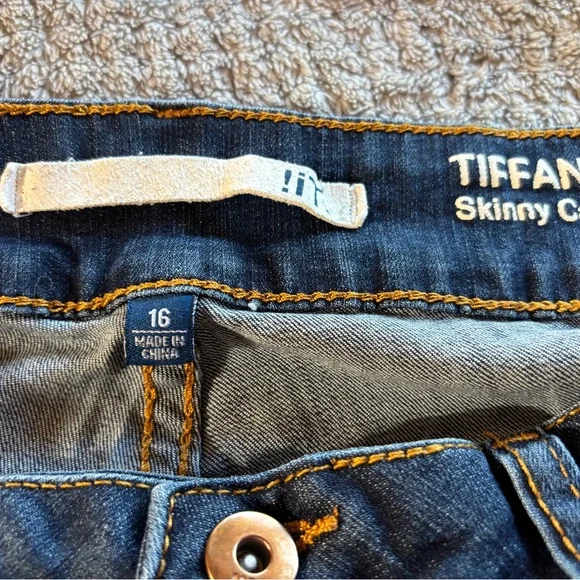 !it Jeans Dark Blue Denim Tiffany Skinny Capri Jeans 16 - Picture 3 of 6